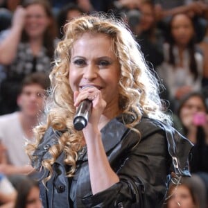 Joelma se derreteu ao falar do namorado, o empresário Alessandro Cavalcante: 'Amando!'