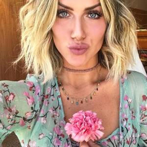 'Agradeço a Deus todos os dias por essa viagem, por ter me levado até minha filha e sou muito grata por tudo que ele tem feito na minha vida', acrescentou Giovanna Ewbank