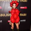 A modelo russa Natalia Vodianova, anfitriã da Fabulous Fund Fairk, atraiu olhares na festa de Halloween com uma inusitada fantasia de Vênus de Balões, escultura do artista norte-americano Jeff Koons.