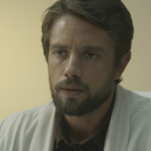 Renato (Rafael Cardoso), revoltado, poderá assumir o papel de vilão da novela 'O Outro Lado do Paraíso'