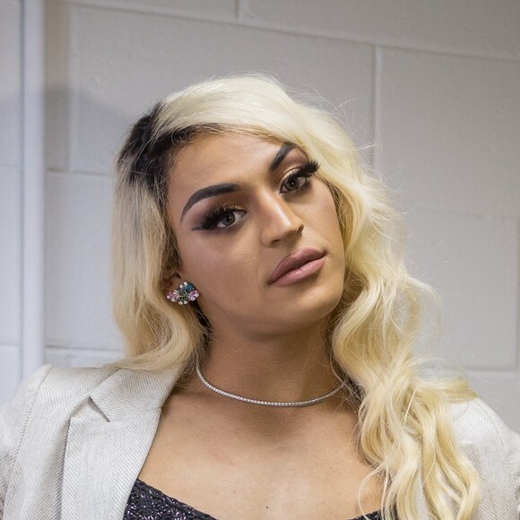 Pabllo Vittar usa a personagem que criou para se sentir melhor consigo mesma: 'Com ela me sinto forte. Consigo colocar meus sentimentos para fora e, ao mesmo tempo, me sinto protegida, como se meu alter ego fosse um escudo'