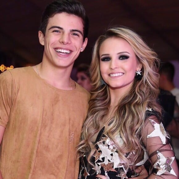 Larissa Manoela terminou o namoro com Thomaz Costa em agosto desse ano