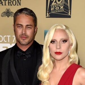 Lady Gaga engatou romance com o agente de talentos Christian Carino, após fim do noivado com Taylor Kinney