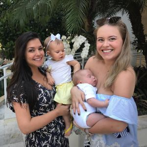 Thais Fersoza presenteou Mariana Bridi, mulher de Rafael Cardoso, com roupas de grávida que usou durante suas duas gestações