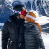 Marina Ruy Barbosa e Xandinho Negrão trocaram beijos apaixonados em viagem para a Suíça