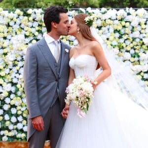 Marina Ruy Barbosa e Xandinho Negrão subiram ao altar em Campinas, interior de São Paulo, em 7 de outubro de 2017