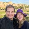 Edson Celulari e Karin Roepke viajaram para Itália e curtiram as paisagen locais antes de se casarem