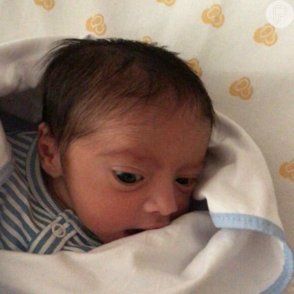 Bernardo, filho de Aline Dias e Rafael Cupello, nasceu com 3,5 quilos e 47 centímetros