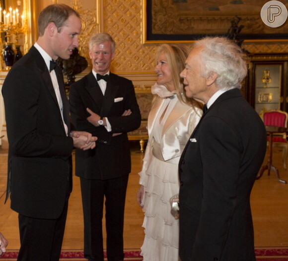 Estilista Ralph Lauren foi ao jantar beneficente com a mulher; casal teve recepção do príncipe William