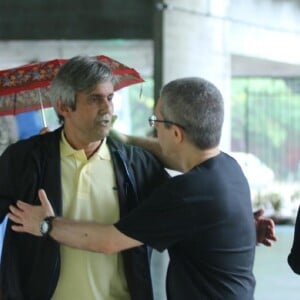 Ex-marido de Marcia Cabrita, Ricardo Parente ganhou abraço durante o velório da atriz