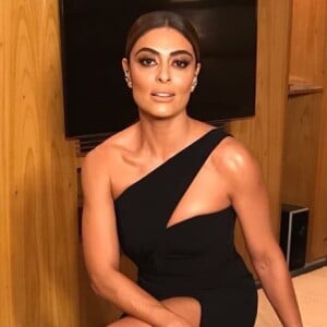 Juliana Paes acredita que o marido não vai se importar com a ousadia de sua fantasia do Carnaval