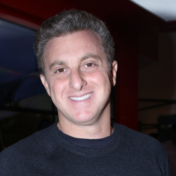 Luciano Huck já negou ter intenção de ser presidente, mas sairia candidato pelo PPS