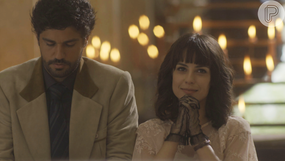 Na novela 'Tempo de Amar', Inácio (Bruno Cabrerizo) e Lucinda (Andreia Horta) se casam em pequena cerimônia, no capítulo que vai ao ar no dia 24 de novembro de 2017