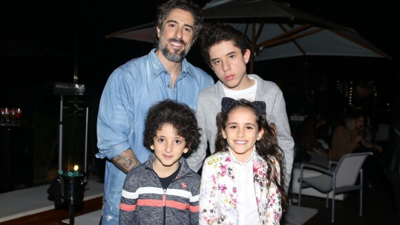 Filho de Marcos Mion ganha homenagem de Jota Quest em show: 'Noite mágica'