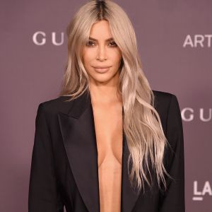 Kim Kardashian deixou escapar o sexo do terceiro filho com Kanye West no programa 'The Ellen Show'