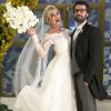O casamento de Suzy (Ellen Roche) e Samuel (Eriberto Leão) acontece nesta quarta-feira, dia 15 de novembro de 2017, na novela 'O Outro Lado do Paraíso'
