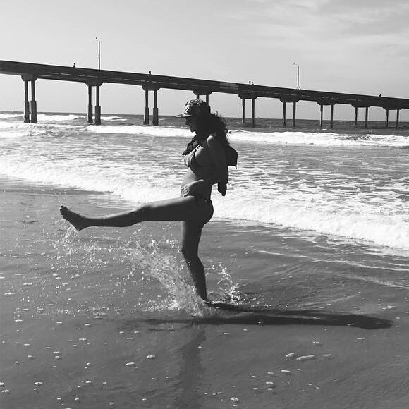 'Só tive uma vontade e que ainda não saciei, consegui driblar, que foi de rosquinha doce com glacê em cima, bem colorida', disse Débora Nascimento