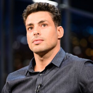 Em entrevista, Cauã Reymond falou sobre o bullying nas redes sociais