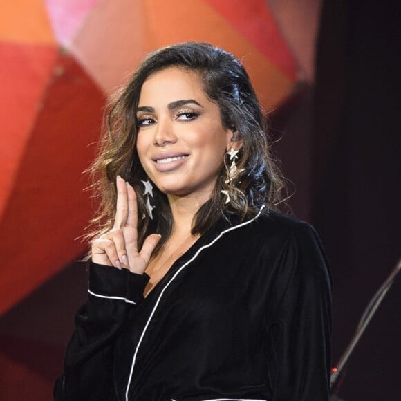 Anitta e Thiago Magalhães assinaram contrato de união estável em cartório da Barra da Tijuca, Zona Oeste do Rio, antecipou a coluna 'Gente Boa', do jornal 'O Globo'