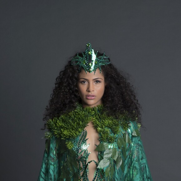Avaliado em R$ 30 mil, o traje usado pela Miss Brasil foi denominado 'Deusa Protetora da Natureza' 