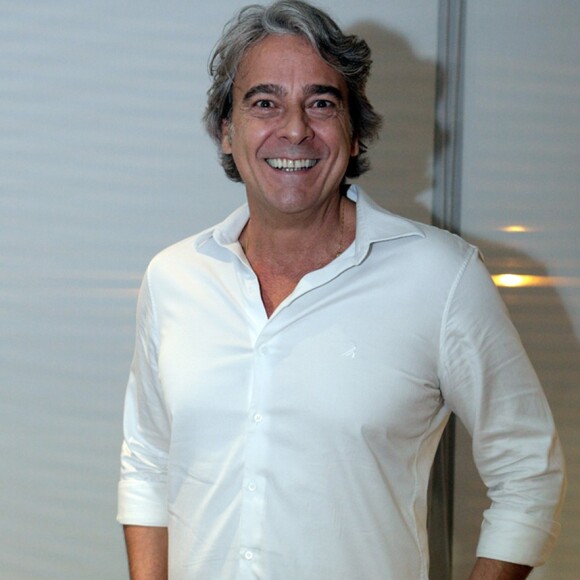 Alexandre Borges passou por cirurgia no quadril em meados deste ano