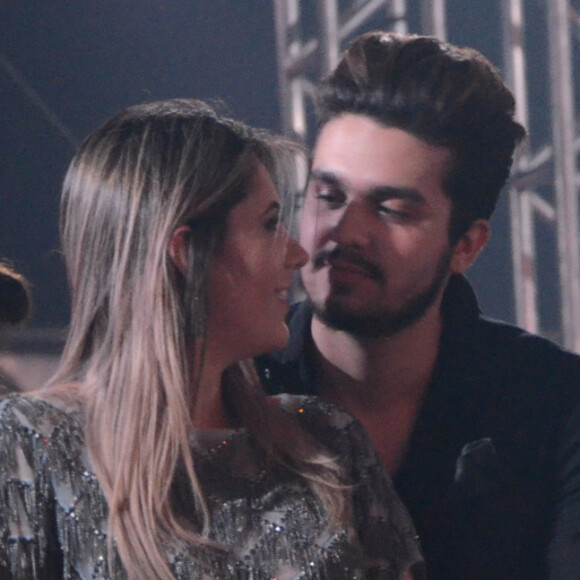 Luan Santana e Jade Magalhães vão viajar juntos em janeiro e fevereiro de 2018