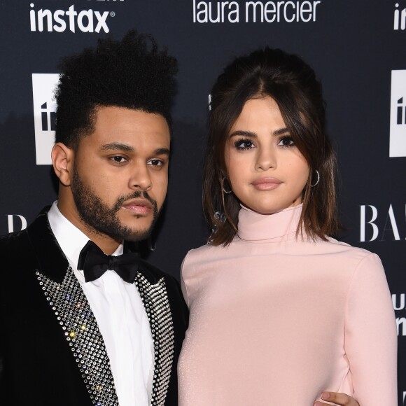 Selena Gomez e The Weeknd terminaram o namoro após 10 meses juntos