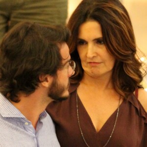 Fátima Bernardes usou o título de uma música do cantor Lenine para se declarar ao namorado, Túlio Gadêlha