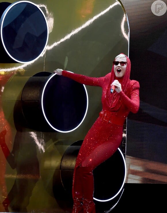 Katy Perry tem recebido elogios da críticas pela turnê 'Witness Tour'