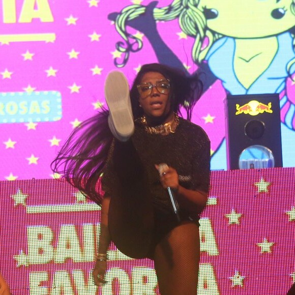 Ludmilla foi uma das atrações do 'Baile da Favorita'