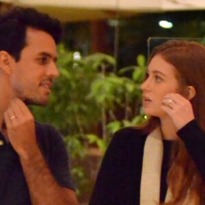 Marina Ruy Barbosa e o marido, Xandinho Negrão, jantaram em restaurante japonês do shopping Village Mall, na Barra da Tijuca, Zona Oeste do Rio, na noite deste sábado, 25 de novembro de 2017