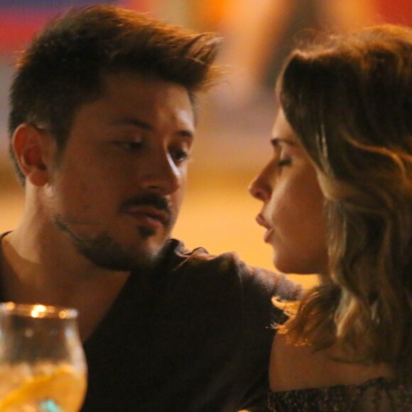 Ana Paula Renault jantou acompanhada do empresário Rudimar De Maman