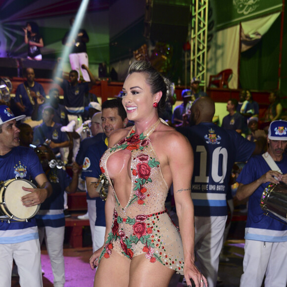 Juju Salimeni vai comandar os ritmistas da X-9 Paulistana no carnaval 2018