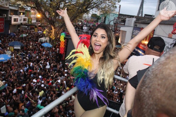 Lexa esteve na 17ª Parada do Orgulho LGBT em Madureira, Zona Norte do Rio de Janeiro