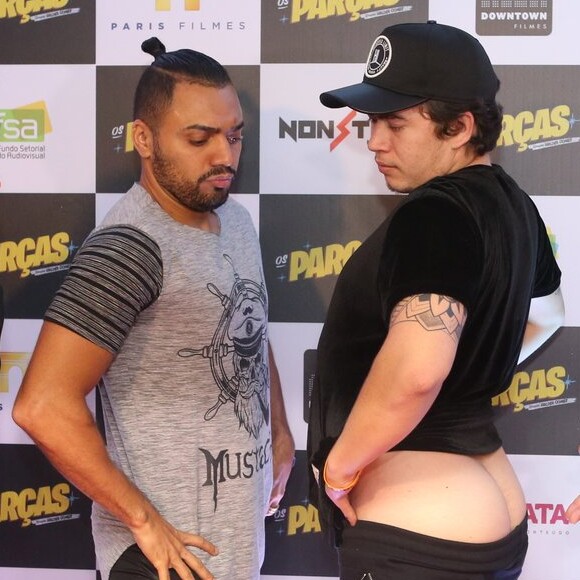 Whindersson Nunes mostra bumbum ao lançar filme 'Os Parças' no Kinoplex Rio Sul, em Botafogo, Zona Sul do Rio de Janeiro, nesta segunda-feira, 27 de novembro de 2017