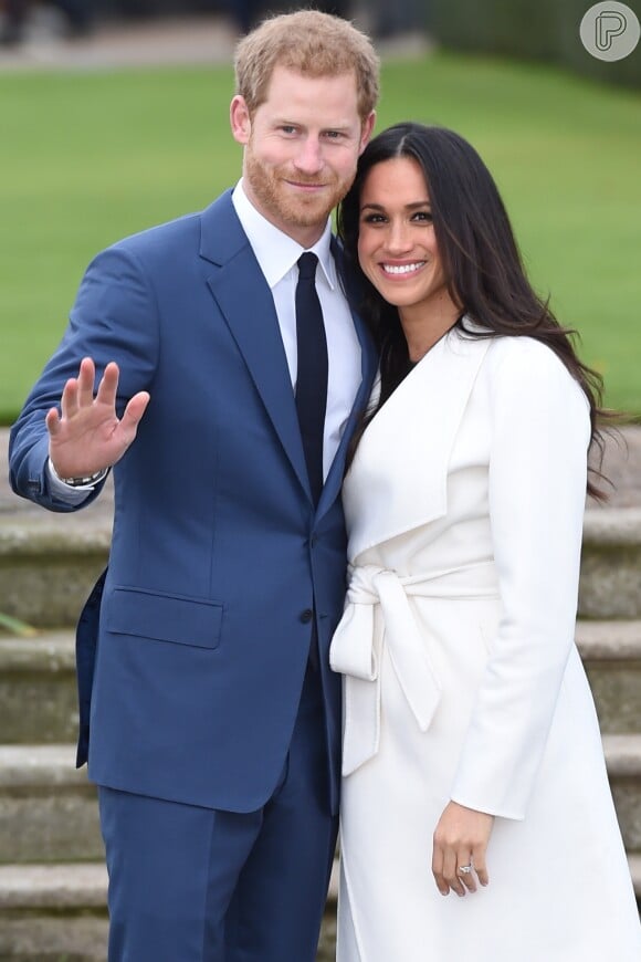 'O casamento de Príncipe Harry e a sra. Meghan Markle será realizado na capela de St. George, no castelo de Windsor, em maio de 2018', informou o palácio de Kensington