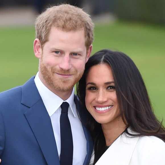 'O casamento de Príncipe Harry e a sra. Meghan Markle será realizado na capela de St. George, no castelo de Windsor, em maio de 2018', informou o palácio de Kensington