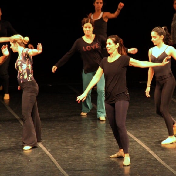 Fátima Bernardes ensaia passos de novo espetáculo da dança