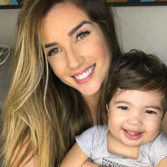 Mãe de Lucca, Aline Gotschalg disse que não sente culpa quando precisa se ausentar por causa do trabalho