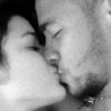 Nessa altura, fotos de beijos entre Neymar e Bruna Marquezine já eram frequentes nas redes sociais