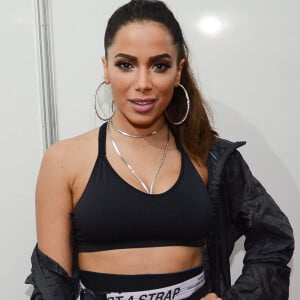 Anitta garantiu que não vai parar de rebolar após o casamento