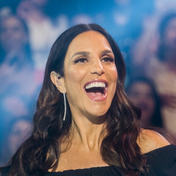 Ivete Sangalo está grávida de gêmeas