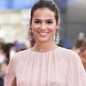 Bruna Marquezine ainda disse que tenta desconstruir a imagem de 'perfeita'