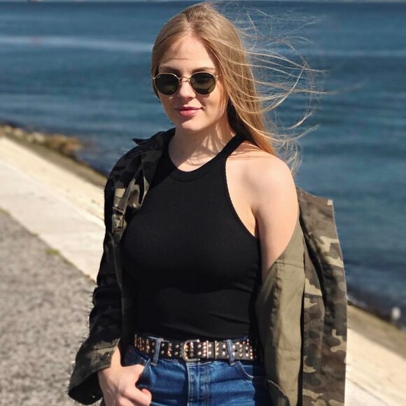 Luísa Sonza afirma que gosta de transparecr a sua personalidade através dos seus looks: 'gosto de coisas que não pareçam que sou muito menininha, já que apesar da cara de menina, a minha personalidade não tem nada a ver com isso'