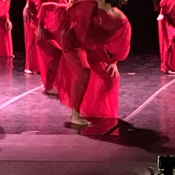 Fátima Bernardes apresentou o espetáculo de dança de sua companhia neste sábado, 9 de dezembro de 2017, no Rio