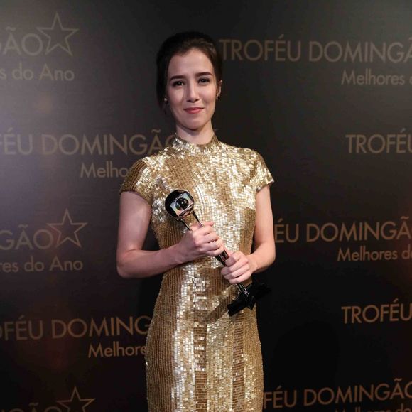 Marjorie Estiano  levou o troféu de atriz de série no 'Melhores do Ano', do 'Domingão do Faustão', neste domingo, 10 de dezembro de 2017