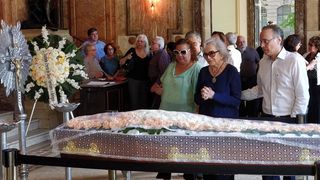 Nathalia Timberg vela corpo de Eva Todor: 'Deixou de atuar, deixou de viver'