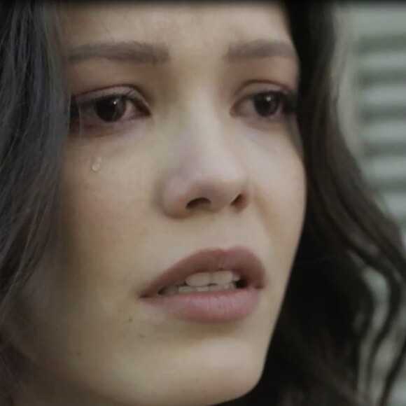 Na novela 'Tempo de Amar', Maria Vitória (Vitória Strada) saberá que José Augusto (Tony Ramos) mentiu sobre a verdadeira origem de sua mãe