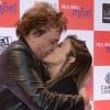 Fábio Jr. fez pose ao beijar a mulher, Fernanda Pascucci