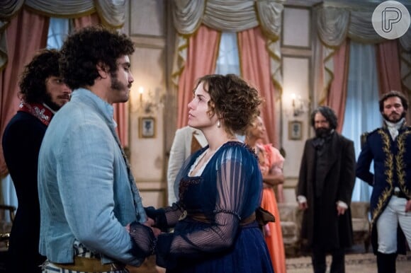 Leopoldina (Letícia Colin) e Dom Pedro (Caio Castro) roubaram a cena como o casal real na novela 'Novo Mundo'